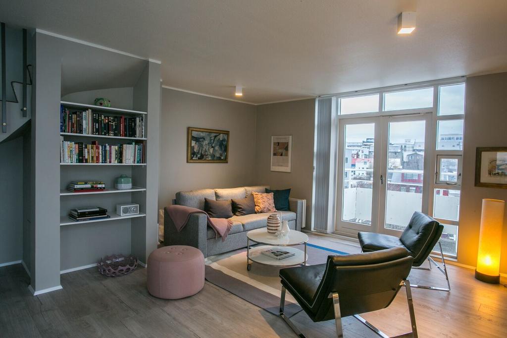 Penthouse Downtown With Free Parking Appartamento *